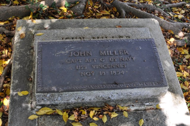 Very fampos ship http://en.wikipedia.org/wiki/USS_Vincennes_(1826)