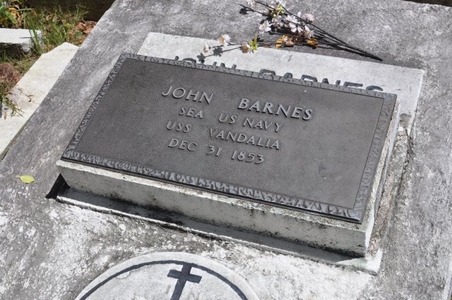 Wnderful stories these ships havehttp://en.wikipedia.org/wiki/USS_Vandalia_(1828) Er RIP 