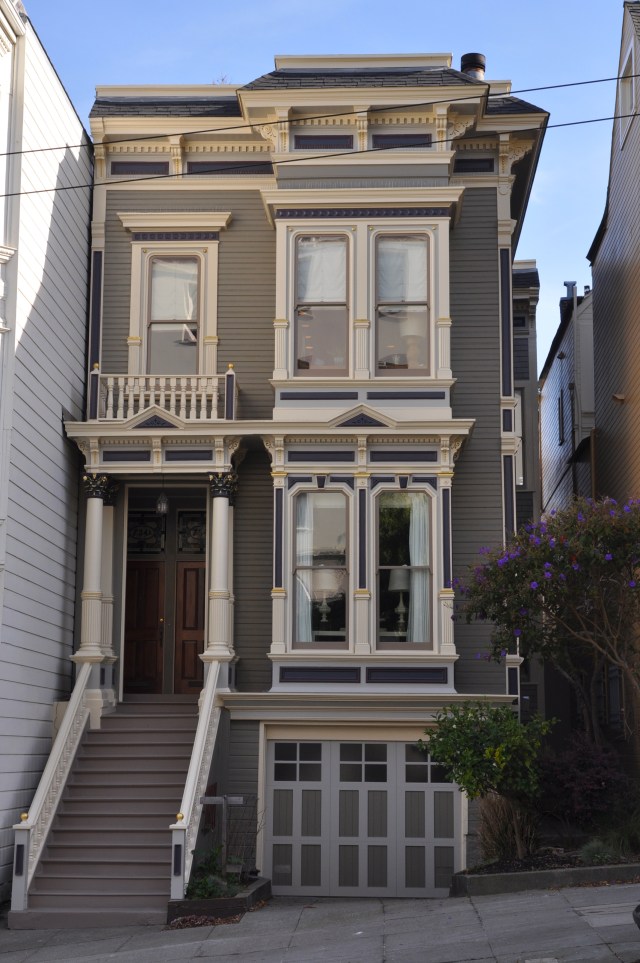 A house in Haight Ashbury