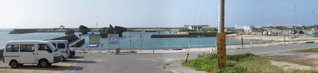 The road to Maeda. You should click on all these photos.