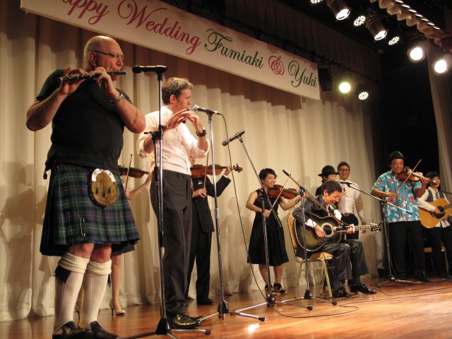 I am the only Gaijin in the 300 or so at the wedding