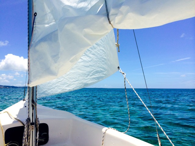 On my way home with badly rigged reef in mainsail