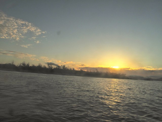 6:00 as I ease away from Minna Jima after little sleep.