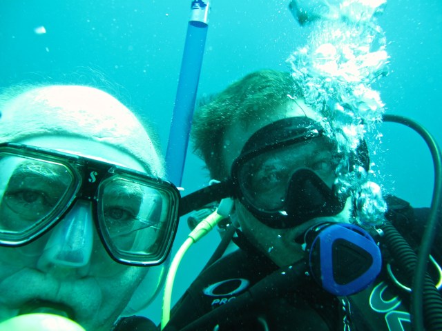 We go diving. This is my Dugong persona.