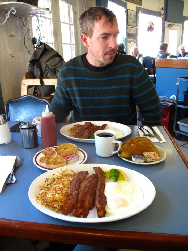 Bacon and eggs, english muffin, lashings of coffee